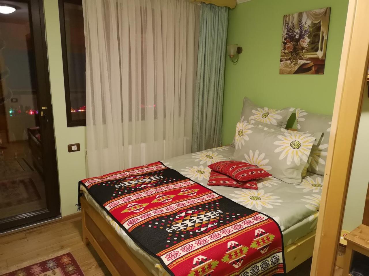 Agropensiunea Casa Nica Margineni  Εξωτερικό φωτογραφία